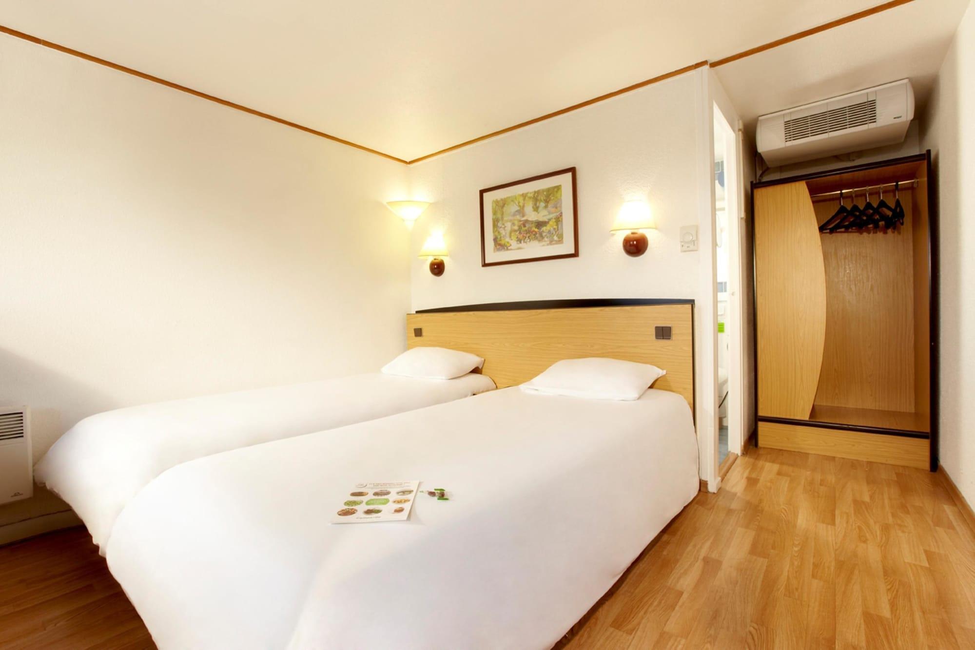 Campanile Livry-Gargan Hotel Cameră foto