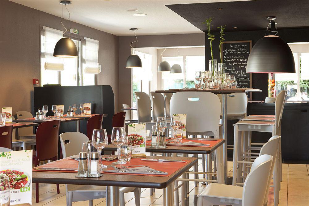 Campanile Livry-Gargan Hotel Restaurant foto